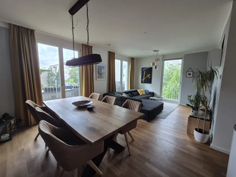 Zuhause mit 4 Zimmern und viel Platz in Berlin-Weißensee/Grenze zu Prenzlauer Berg — photo 1